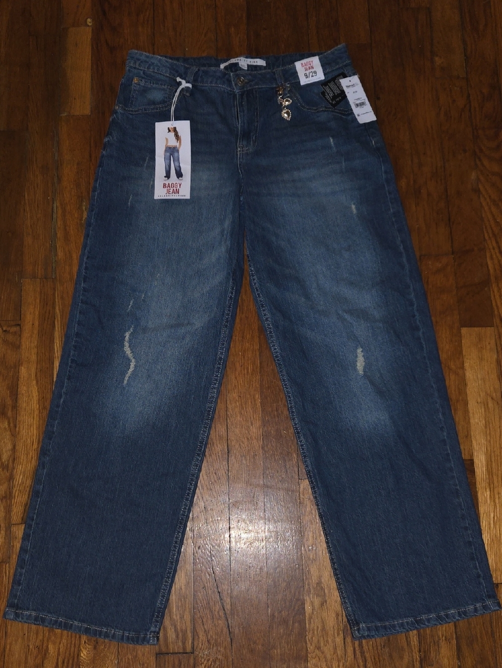 Celebrity Pink Baggy Jeans In Size 9/29